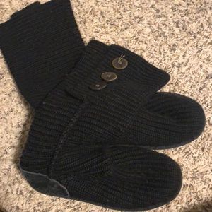 Black Uggs